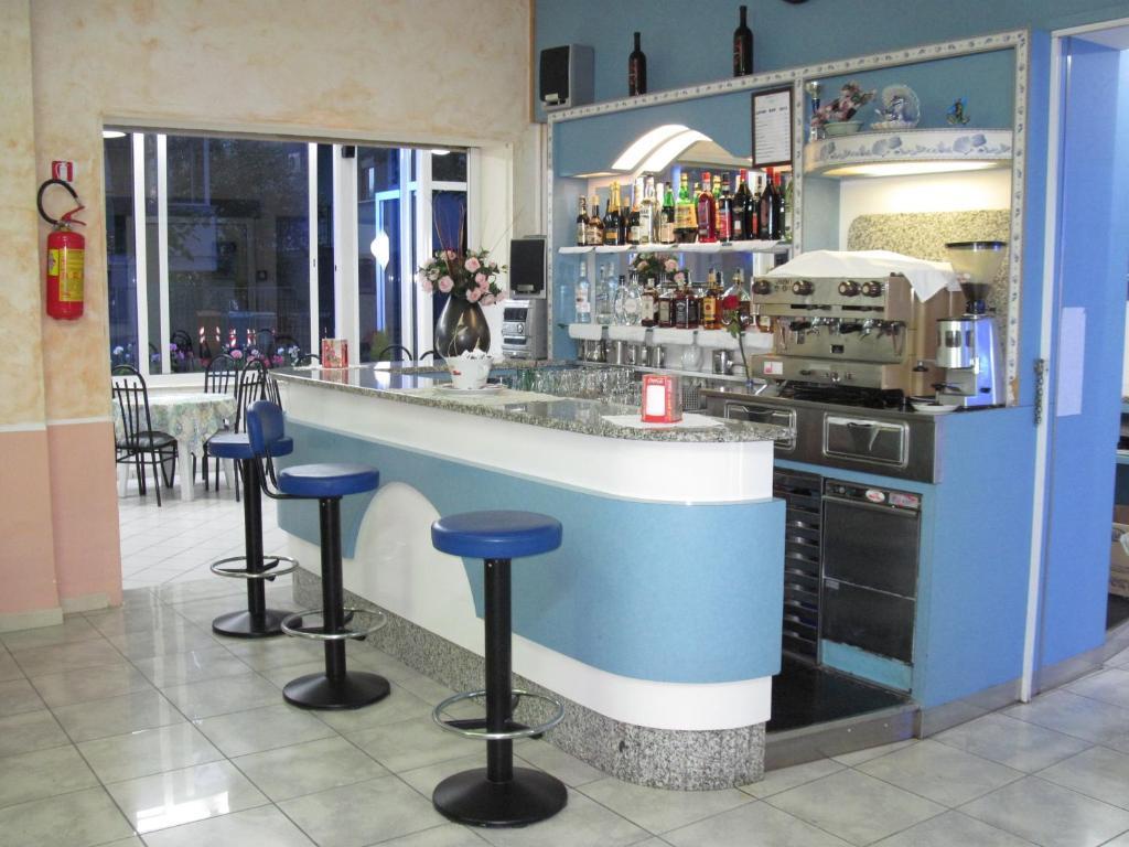 רימיני Hotel Tv מראה חיצוני תמונה