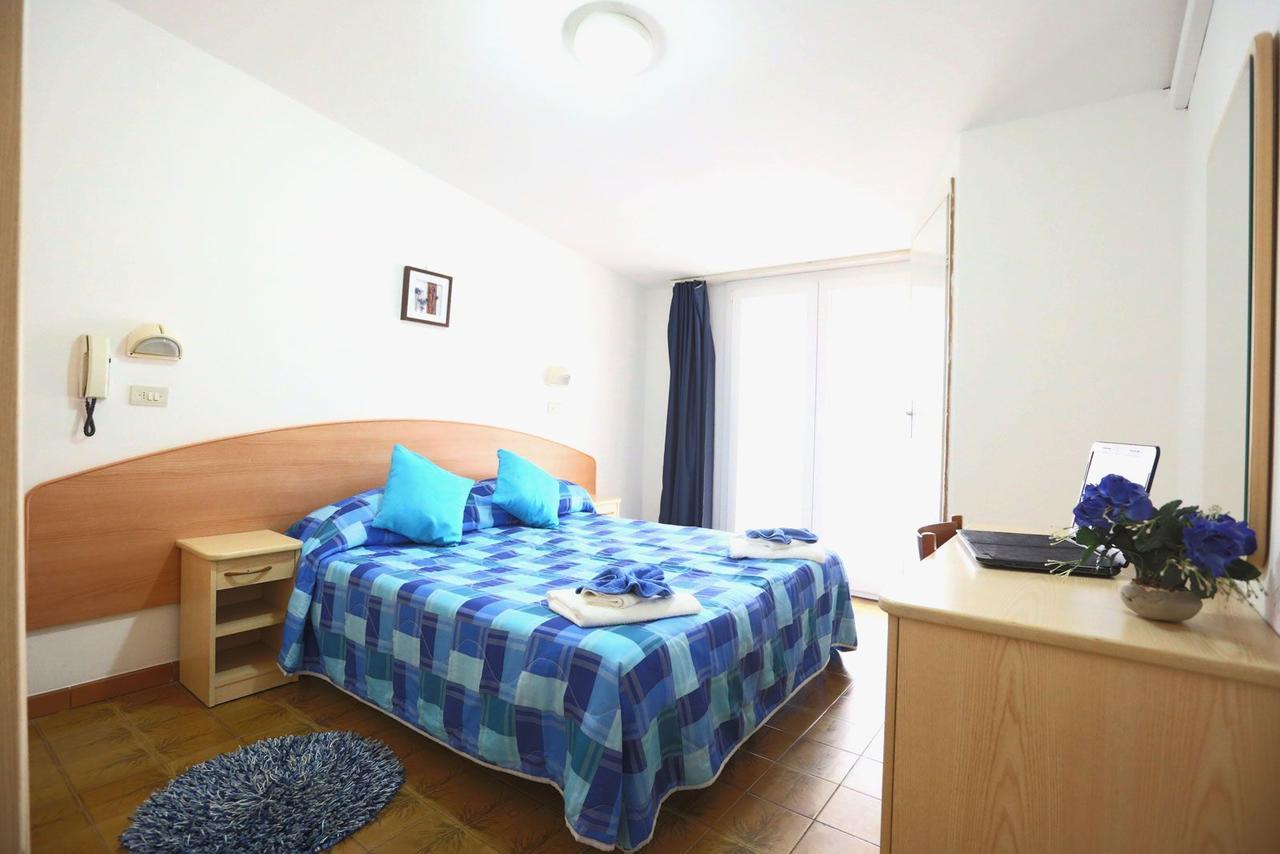 רימיני Hotel Tv מראה חיצוני תמונה